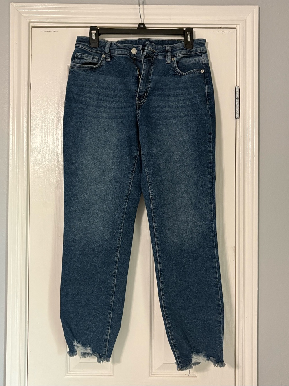 Time and Tru Dark Blue Cropped Frayed-Hem Jeans